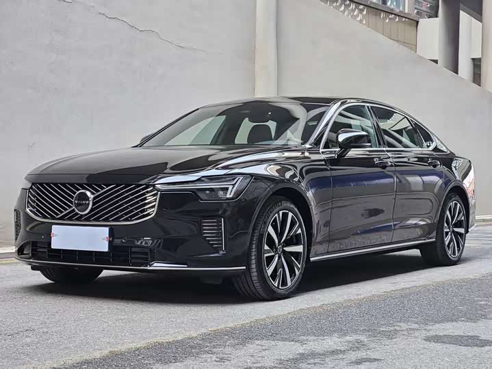 Volvo S90, 2025 — купить в Чебоксарах под ключ