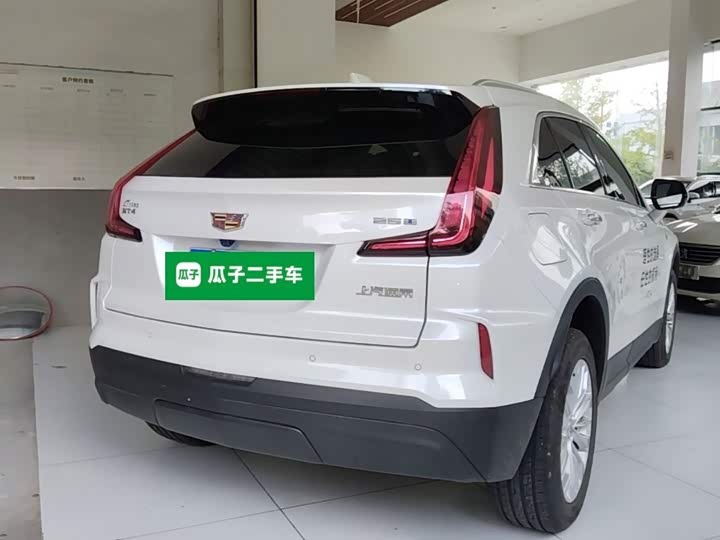 Cadillac XT4, 2024 — фото 7 из 9