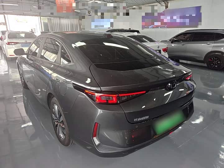 Changan Qiyuan (Nevo) A05, 2023 — фото 5 из 9