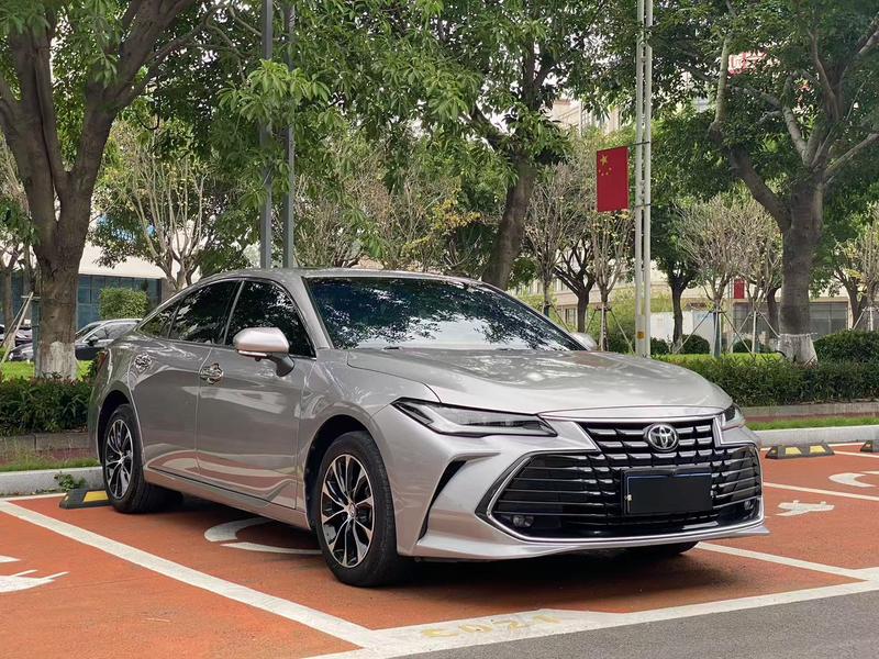 Toyota Avalon, 2024 — фото 3 из 10