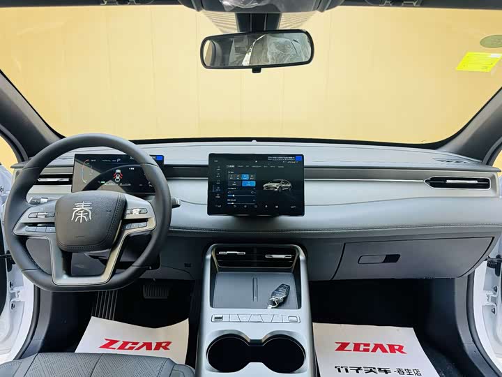BYD Qin Plus, 2026 — фото 5 из 9