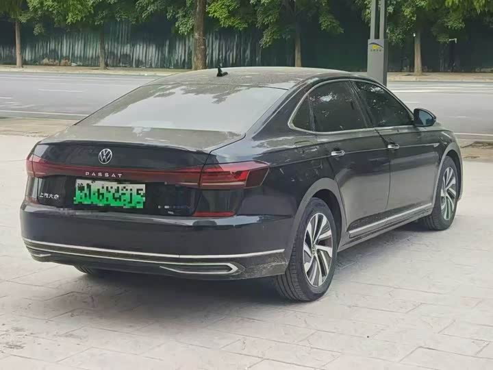 Volkswagen Passat Hybrid, 2022 — фото 7 из 9