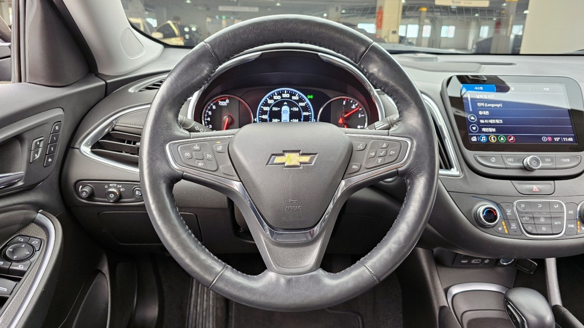 Chevrolet Malibu, 2021 — фото 11 из 12