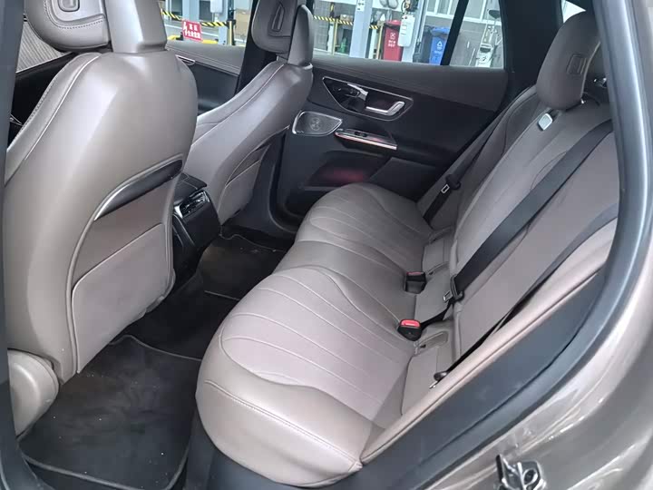Mercedes-Benz EQE SUV, 2023 — фото 5 из 5