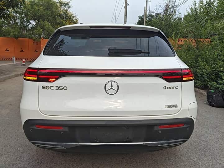 Mercedes-Benz EQC, 2021 — фото 6 из 9