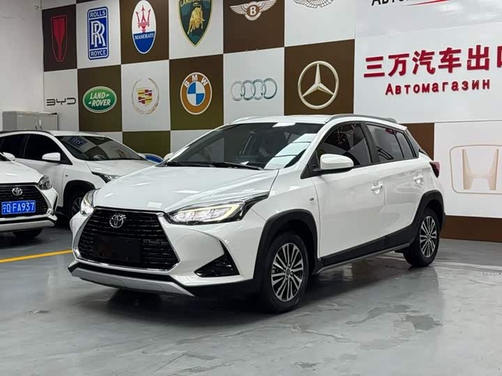 Toyota Yaris L Hatchback, 2022 — купить в Самаре под ключ