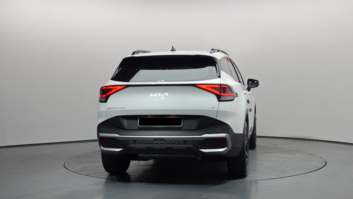 Kia Sportage, 2022 — фото 4 из 12