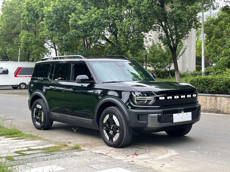 Ford Bronco Hybrid/EV, 2025 — фото 3 из 12