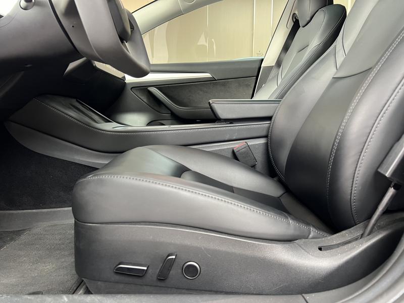 Tesla Model 3, 2022 — фото 11 из 12