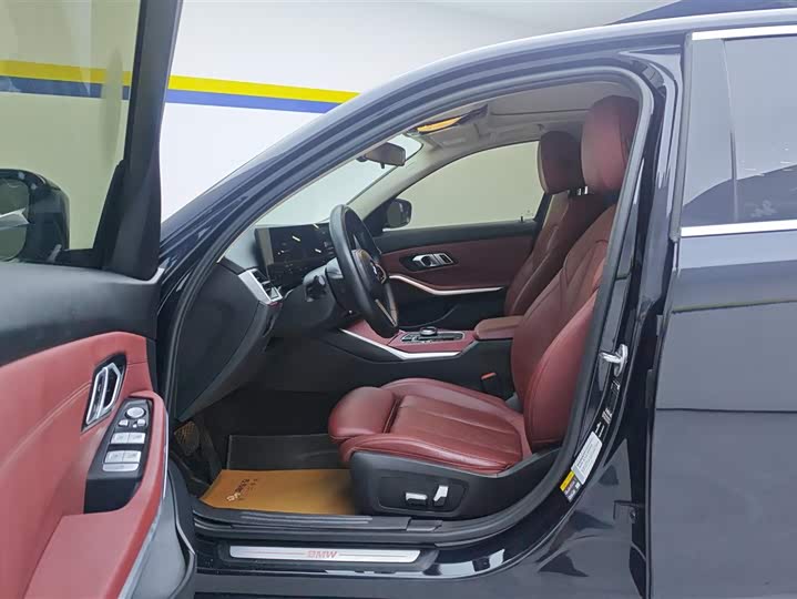 BMW i3, 2023 — фото 9 из 9