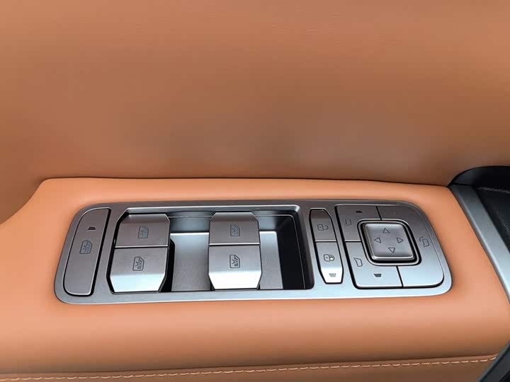 BYD FangChengBao Titanium 7 (Tai 7), 2026 — фото 9 из 9