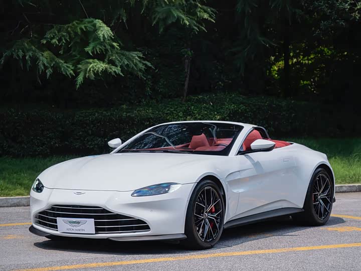Aston Martin V8 Vantage, 2022 — купить в Пензе под ключ