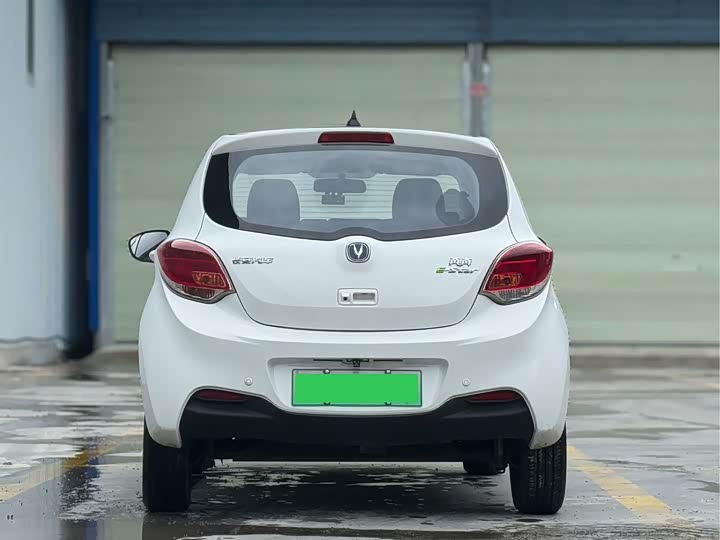 Changan BenBen E-Star, 2022 — фото 5 из 9