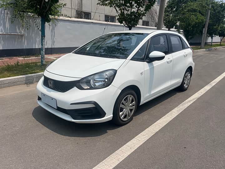 Honda Fit, 2022 — купить в Курске под ключ