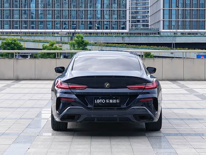 BMW 8 Series, 2022 — фото 5 из 9