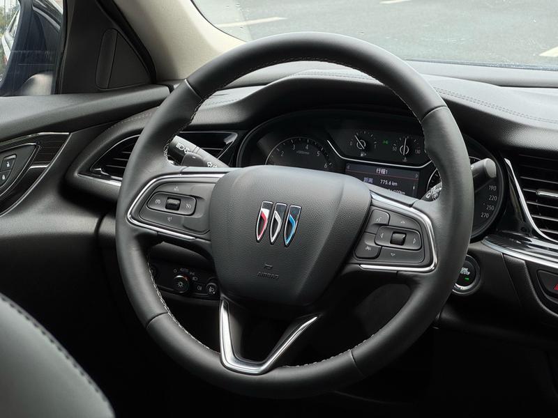 Buick Regal, 2023 — фото 10 из 12