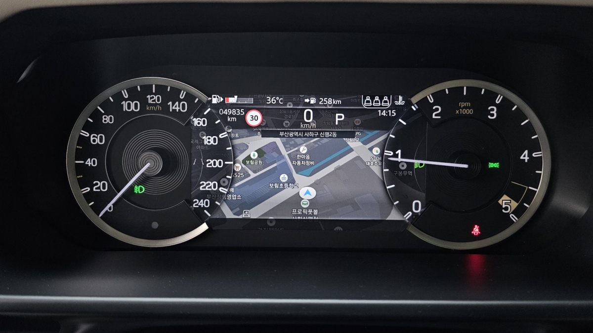 Land Rover Defender, 2022 — фото 8 из 12