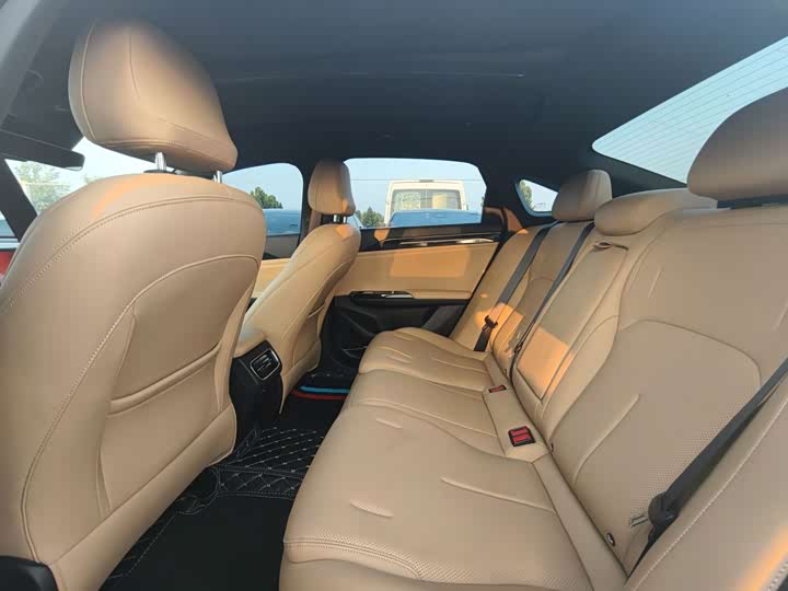 Geely Galaxy L6, 2023 — фото 5 из 7