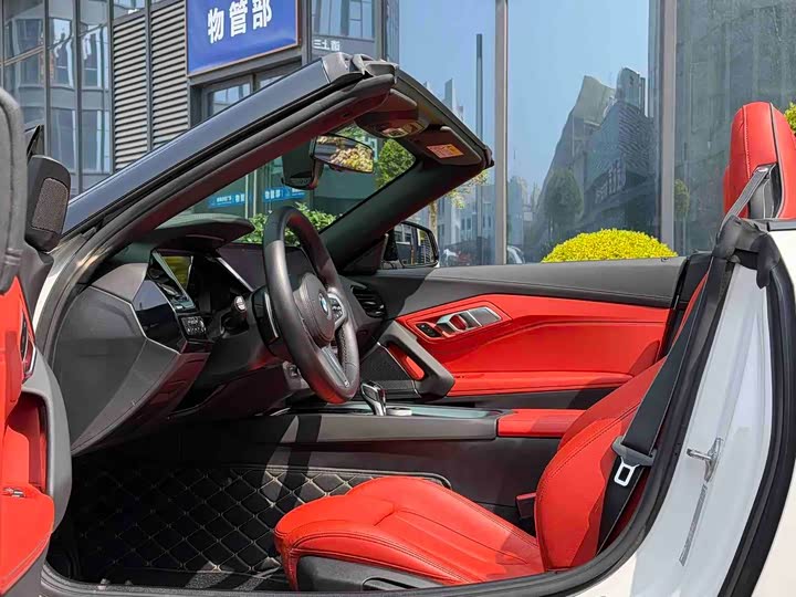 BMW Z4, 2022 — фото 6 из 9