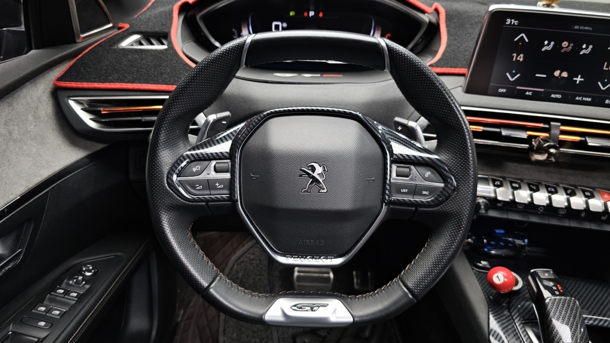 Peugeot 5008, 2022 — фото 11 из 12