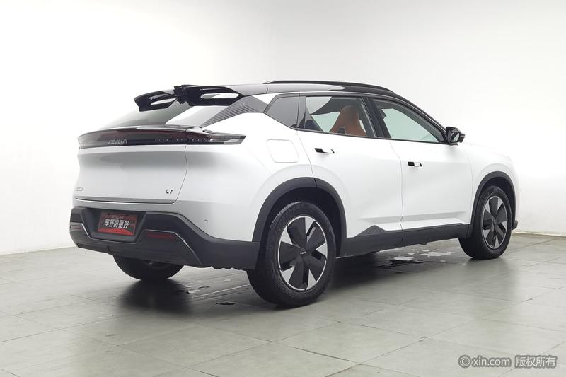 Dongfeng Aeolus L7, 2025 — фото 4 из 12