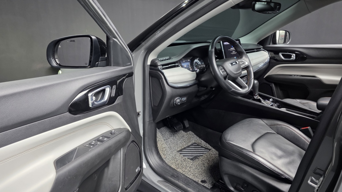 Jeep Compass, 2022 — фото 9 из 12