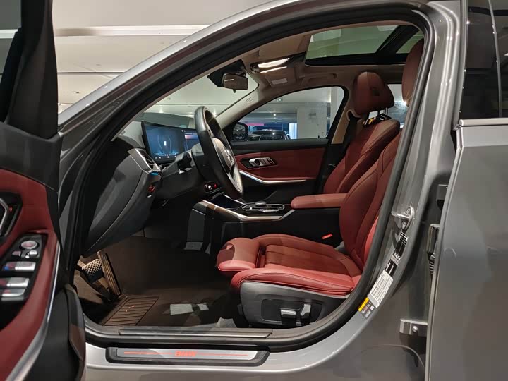 BMW i3, 2022 — фото 4 из 9