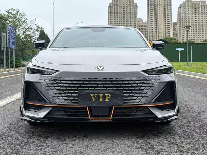 Changan UNI-V, 2023 — фото 2 из 9