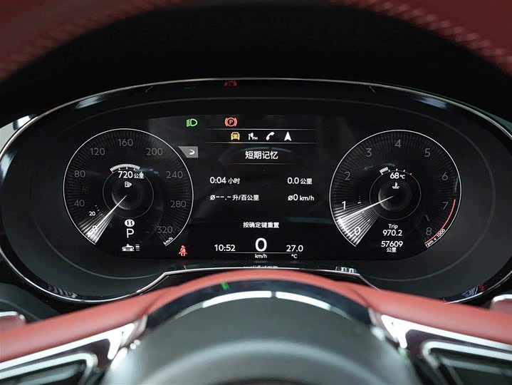 Bentley Bentayga, 2022 — фото 9 из 9