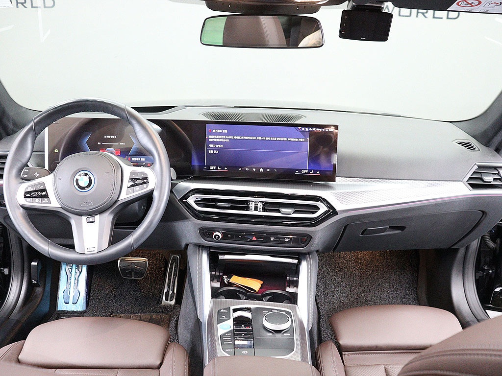 BMW i4, 2024 — фото 7 из 12