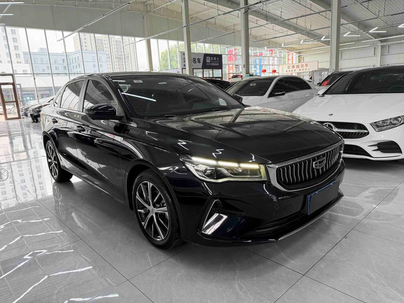 Geely Emgrand, 2023 — фото 3 из 12