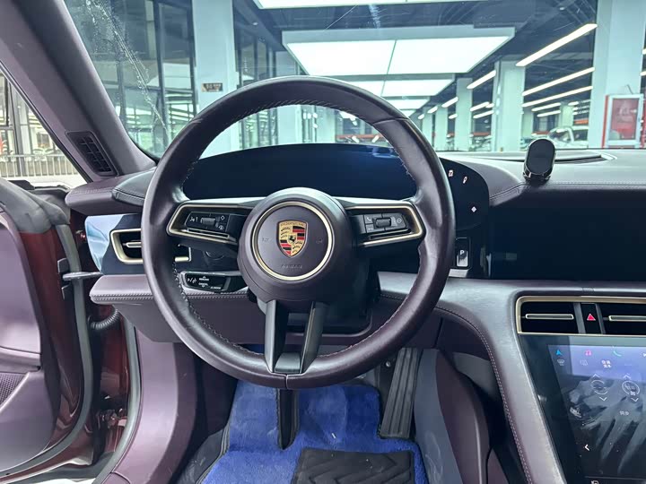 Porsche Taycan, 2022 — фото 9 из 9