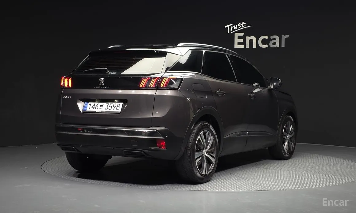 Peugeot 3008, 2022 — фото 2 из 12