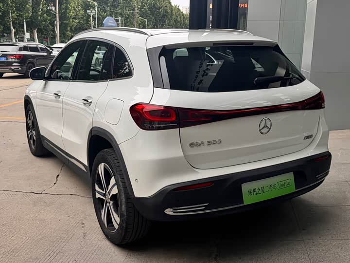 Mercedes-Benz EQA, 2024 — фото 3 из 9