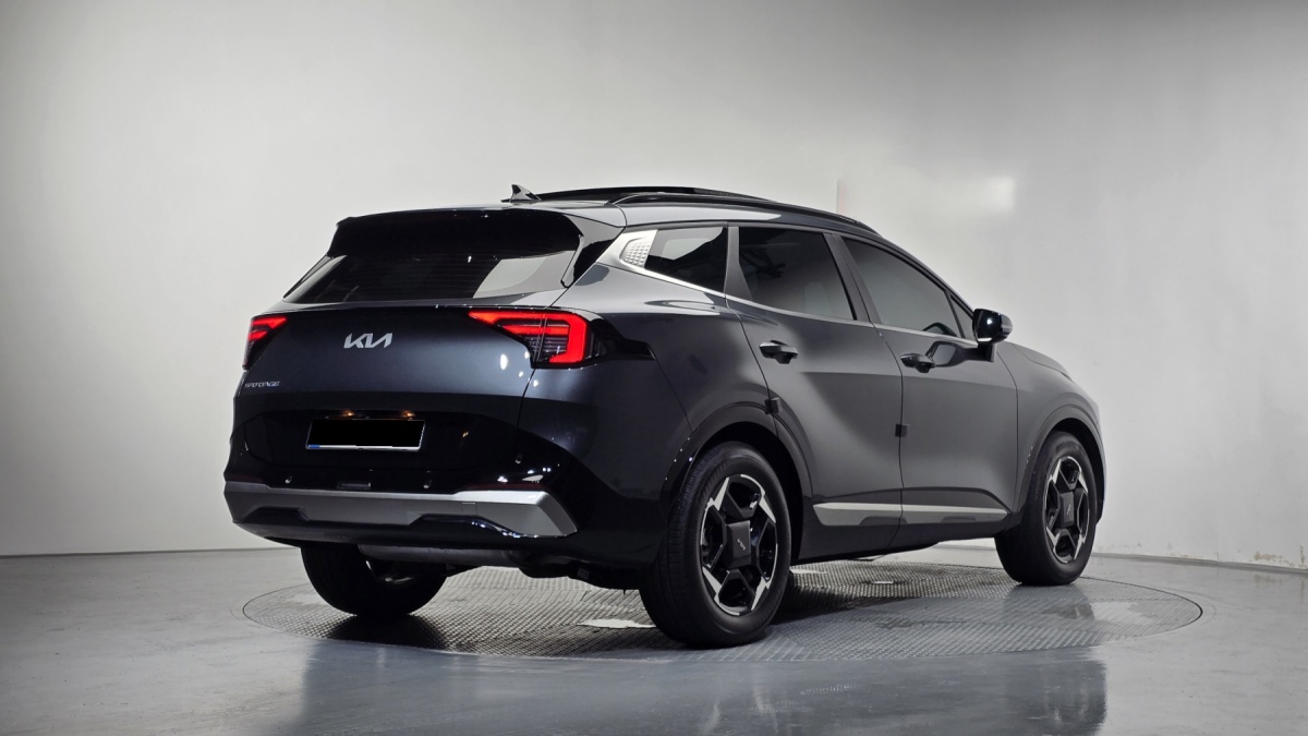 Kia Sportage, 2024 — фото 2 из 12