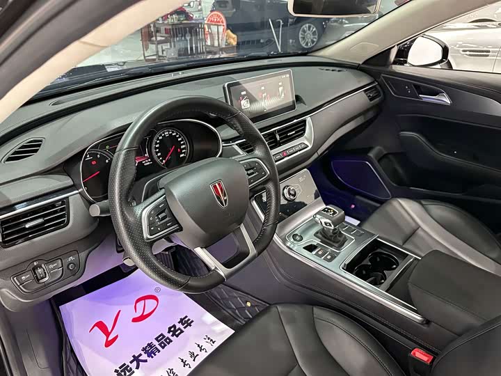 Hongqi H5, 2022 — фото 5 из 9