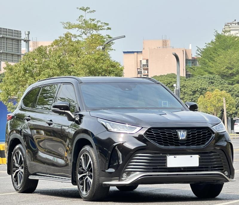 Toyota Crown Kluger, 2022 — фото 3 из 12