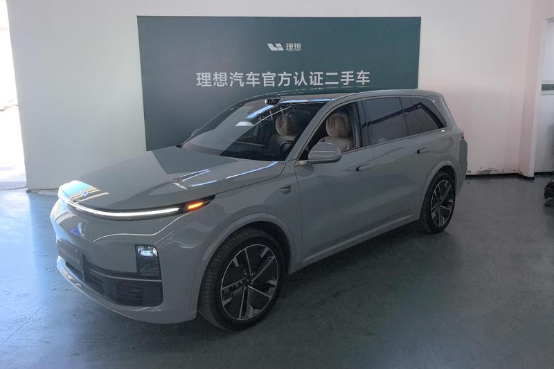 LiXiang L9, 2025 — купить в Смоленске под ключ