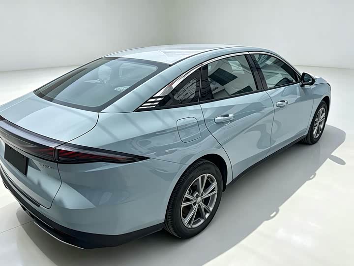 Geely Galaxy L6, 2024 — фото 4 из 9