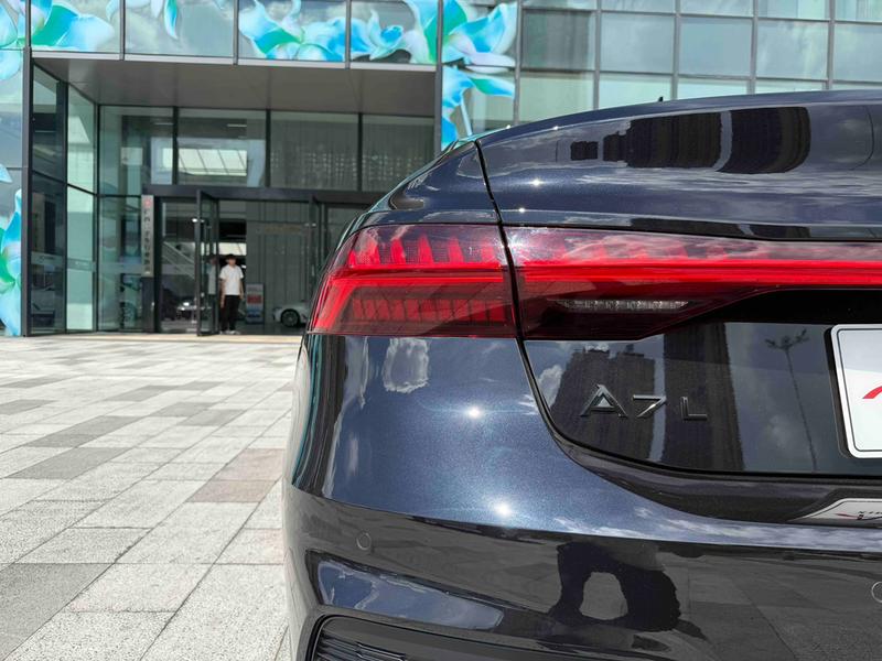 Audi A7L, 2023 — фото 9 из 12
