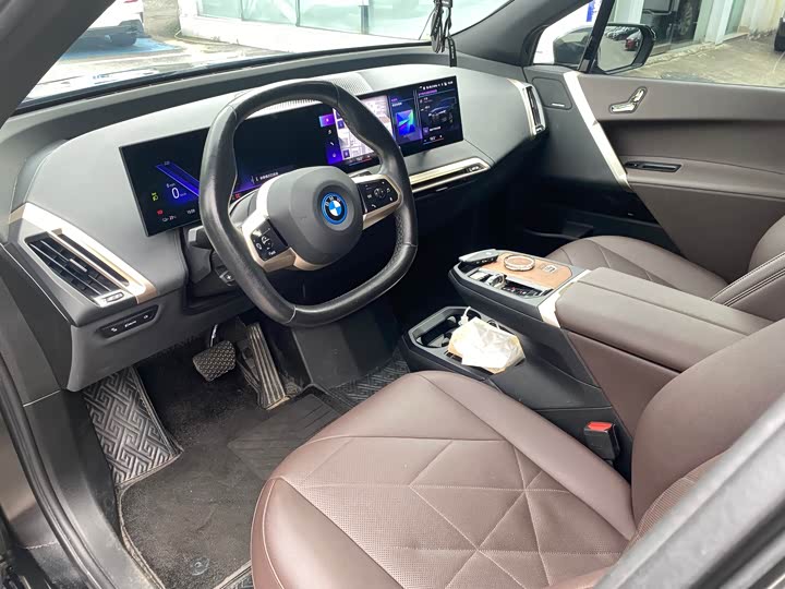 BMW iX, 2022 — фото 9 из 9