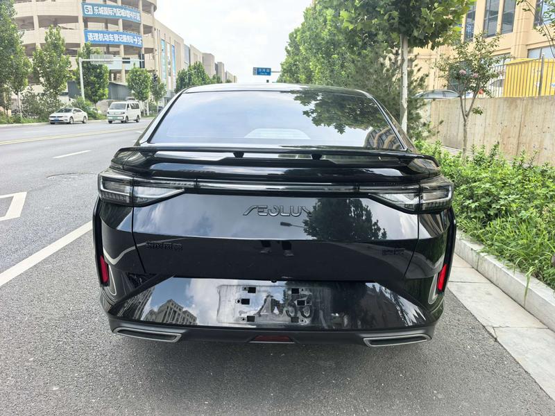 Dongfeng Aeolus Yixuan, 2024 — фото 5 из 12