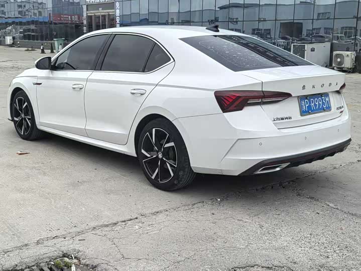 Skoda Octavia Pro, 2021 — фото 7 из 9