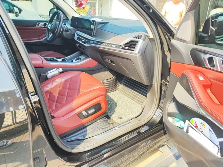 BMW X5, 2023 — фото 8 из 9