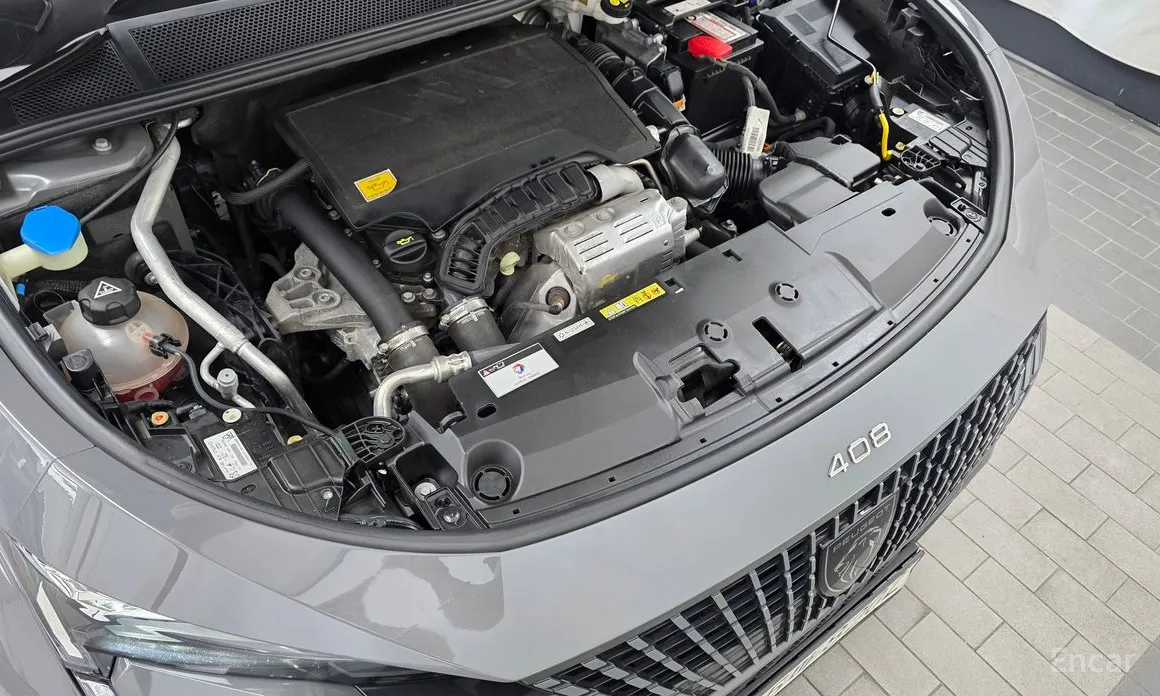 Peugeot 408, 2023 — фото 6 из 12