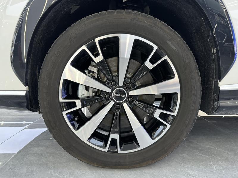 Roewe D5X DMH, 2025 — фото 7 из 12