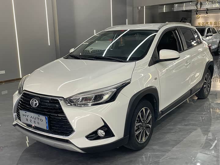 Toyota Yaris L Hatchback, 2022 — купить в Тольятти под ключ