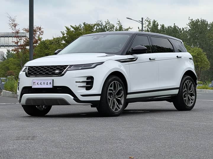 Land Rover Range Rover Evoque L, 2023 — купить в Москве под ключ
