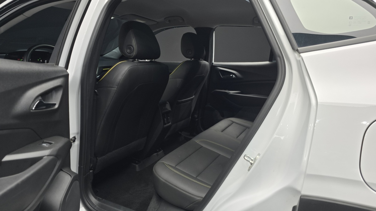Chevrolet Trax, 2023 — фото 10 из 12