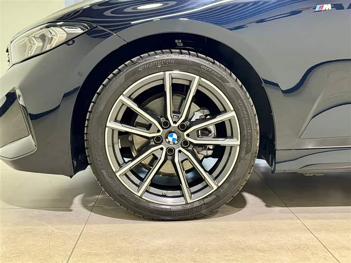 BMW 3 Series, 2025 — фото 6 из 9